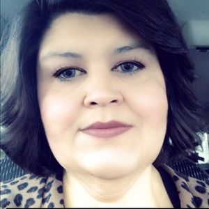 Meet your Posher, Tina